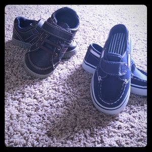 2 pairs of toddler shoes